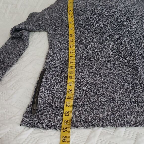 Madewell.  Beautiful Heavy-Weight Dark Gray Sweater. Size XXS. - Picture 12 of 13